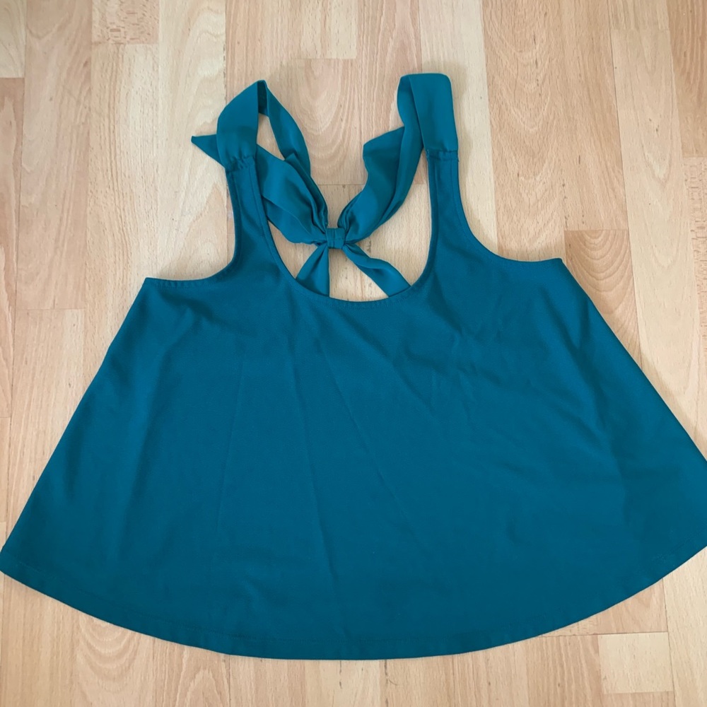 Kimchi Blue green tie back top